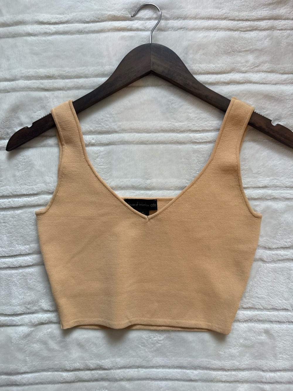 House of Harlow 1960 v neck viscose material Crop Tank Top apricot peach orange